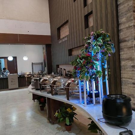 City Hotel Tasikmalaya Dış mekan fotoğraf
