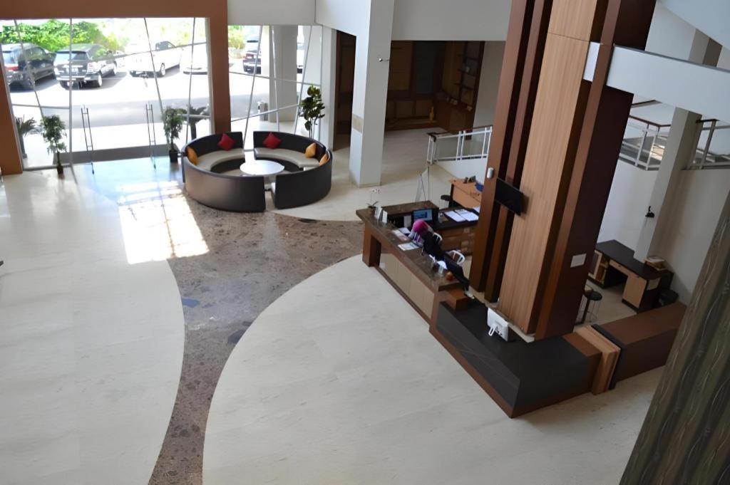 City Hotel Tasikmalaya Dış mekan fotoğraf